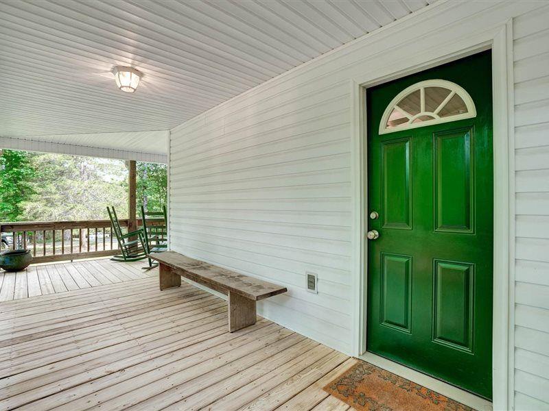 418 Campbell Road