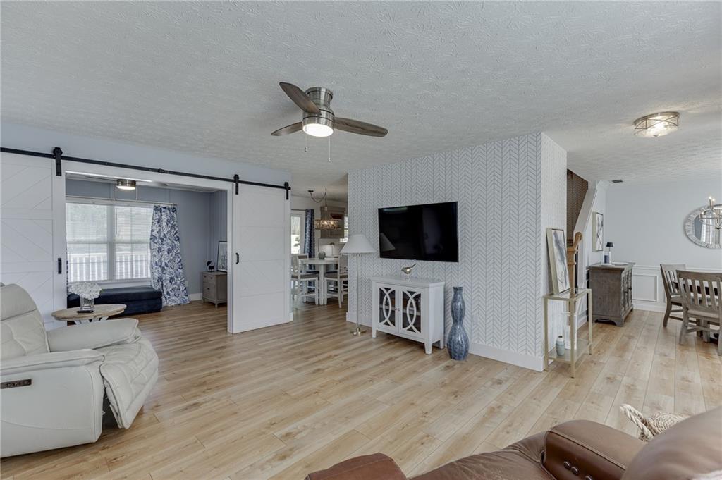 333 Twin Point Way