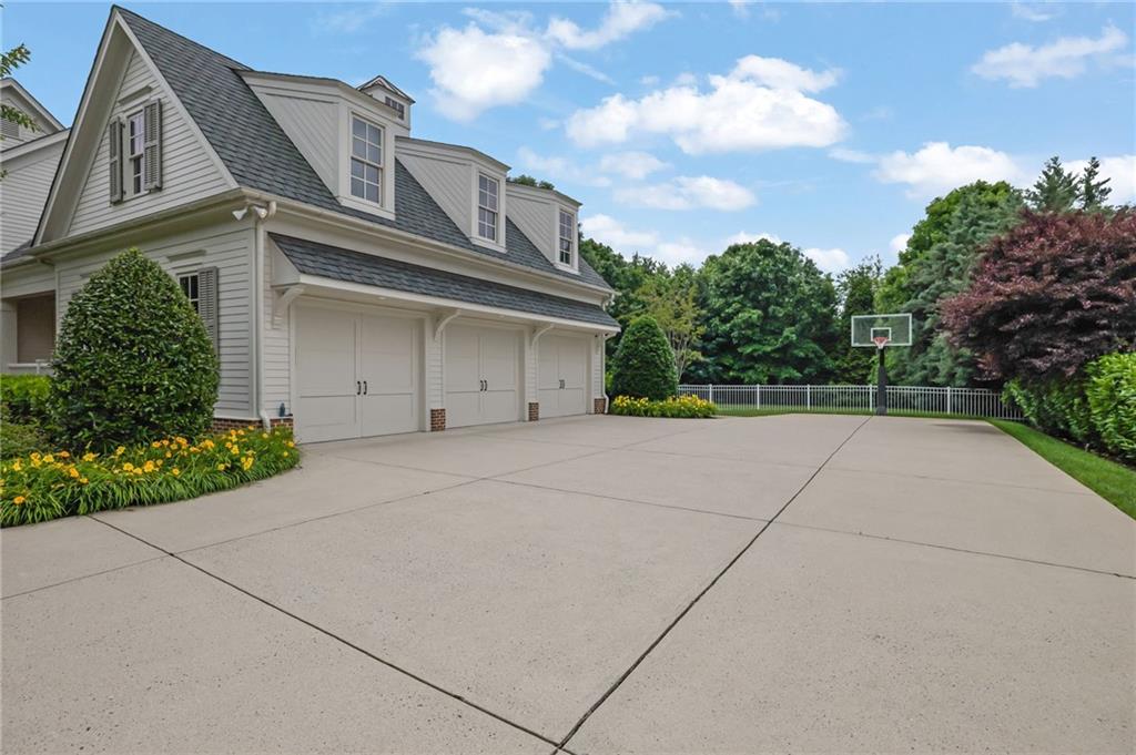 710 Cox Road, Roswell, Georgia image 37