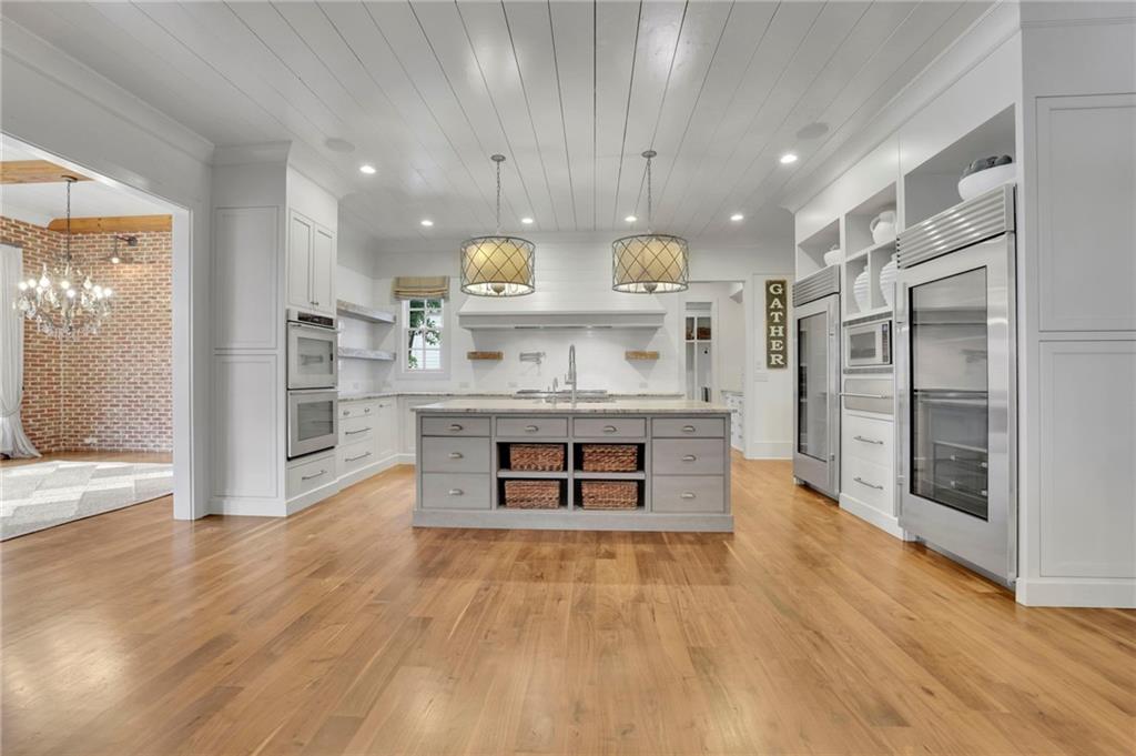 710 Cox Road, Roswell, Georgia image 9