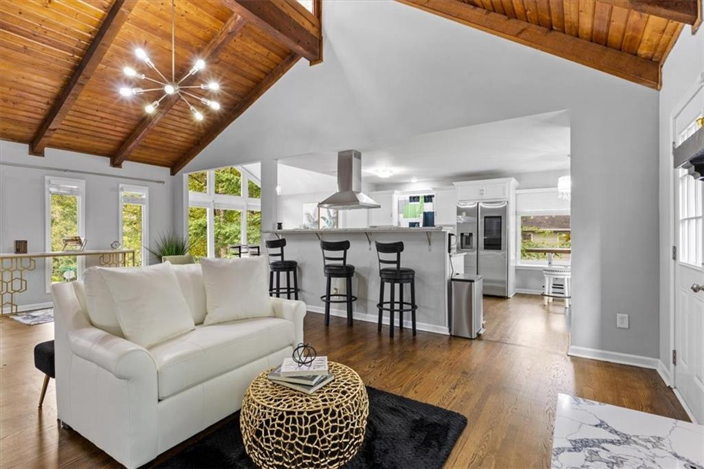 2866 Lexington Trace