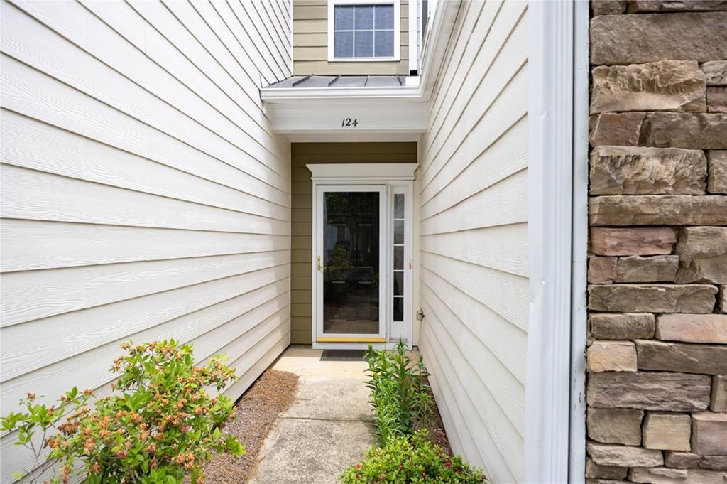 124 Flatwood Trail