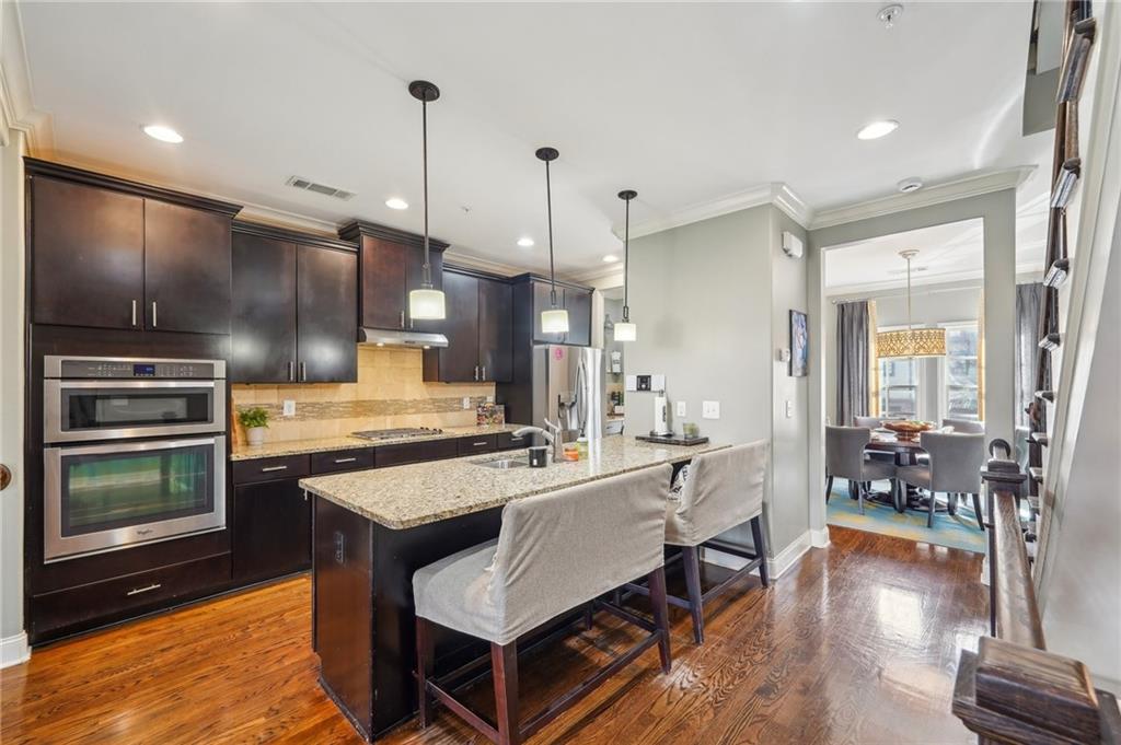 255 Southerland Terrace NE 207