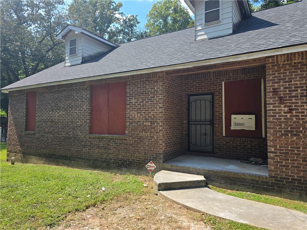556 Bolton Road NW