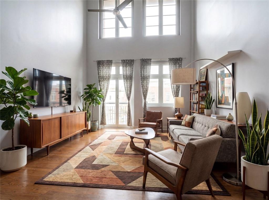 1221 Caroline Street NE 208