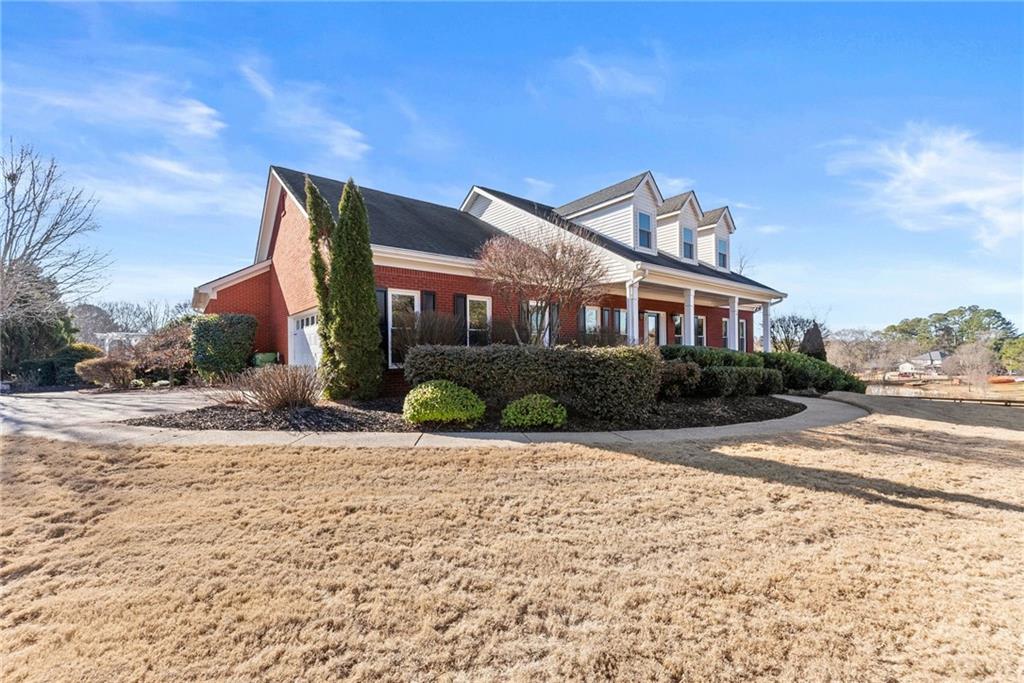 11157 Lewis Braselton Boulevard