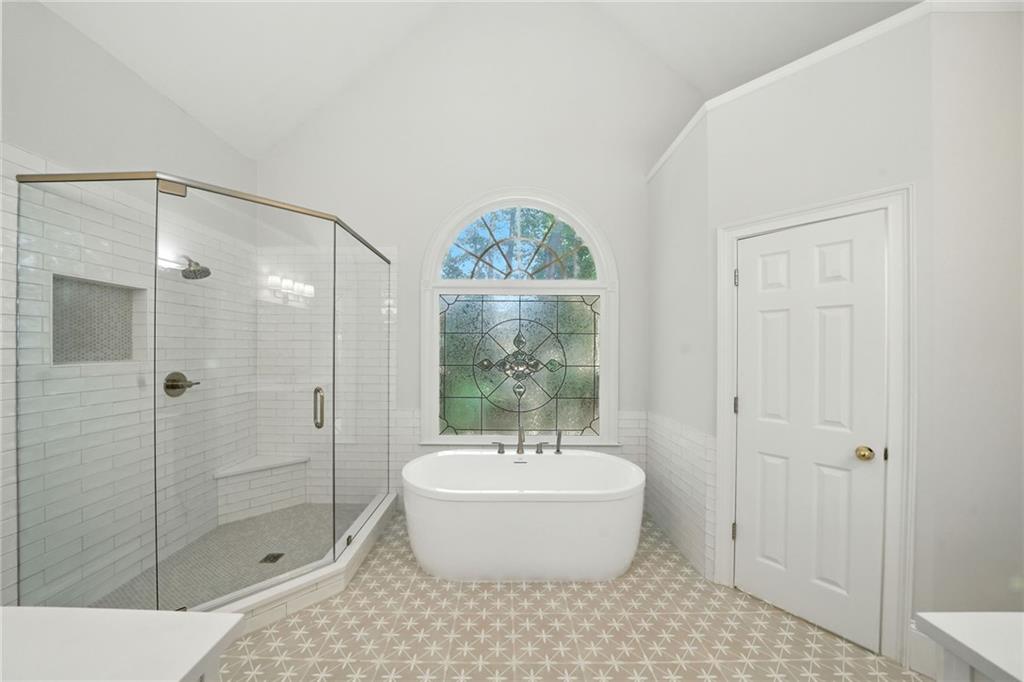 2706 Hampton Trail