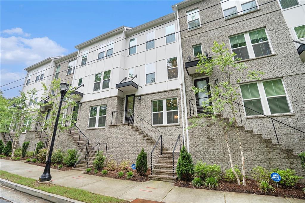 2505 Astaire Court, Atlanta, Georgia image 2
