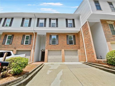 Condo For Sale - 502 Brandywine Circle<br/> Atlanta, GA 30350