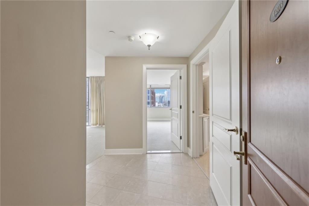 700 Park Regency Place NE 1203