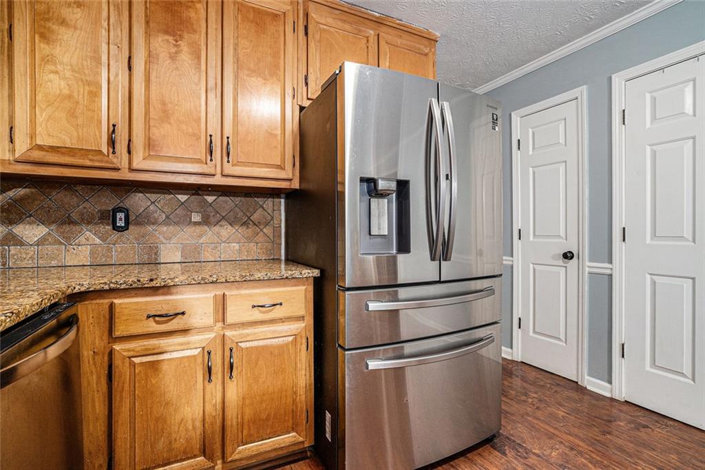 1235 Waterwood Drive, Loganville, Georgia image 11