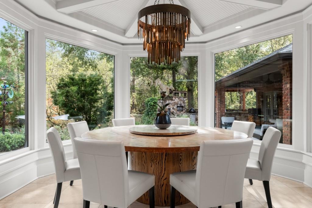 Long Island Manor - Residential