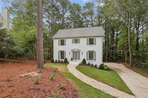 525 Persimmon Lane Roswell GA 30076
