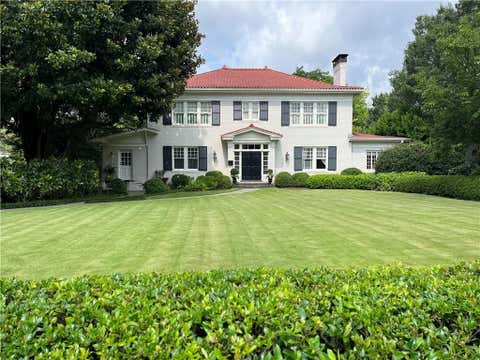 Apartment For Rent - 2544 Peachtree Road #8<br/> Atlanta, GA 30305
