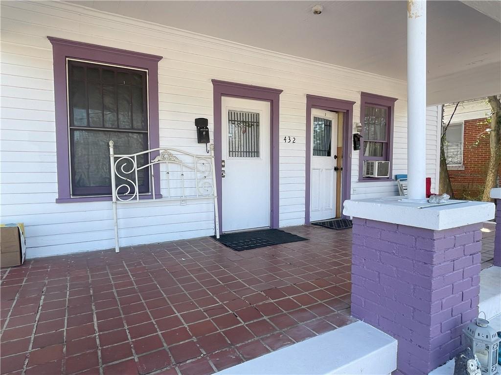 432 Langhorn Street SW