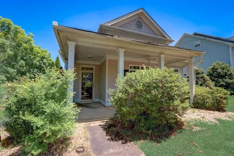 A home in Fairburn