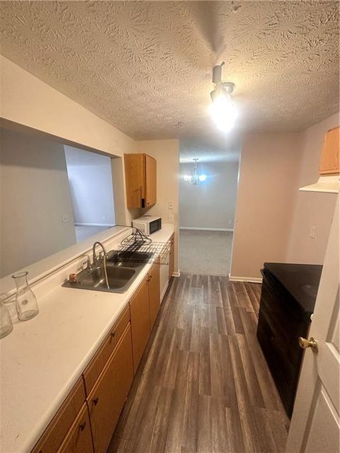Townhouse For Sale - 3219 Fairington Drive<br/> Lithonia, GA 30038