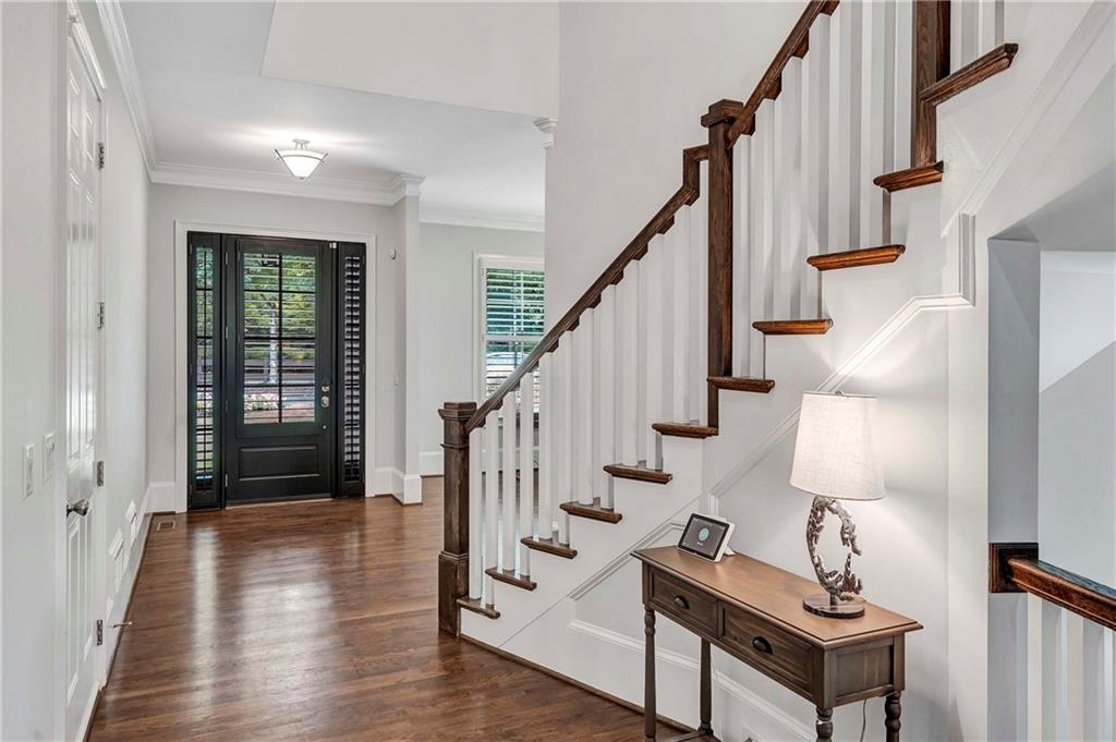 21 Cliftwood Drive NE