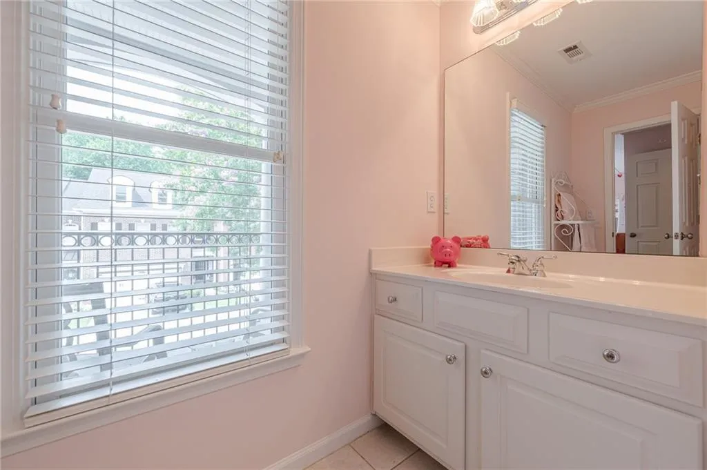 Roswell, Georgia 30075, United States, 4 Bedrooms Bedrooms, ,4 BathroomsBathrooms,Residential,Active,156721