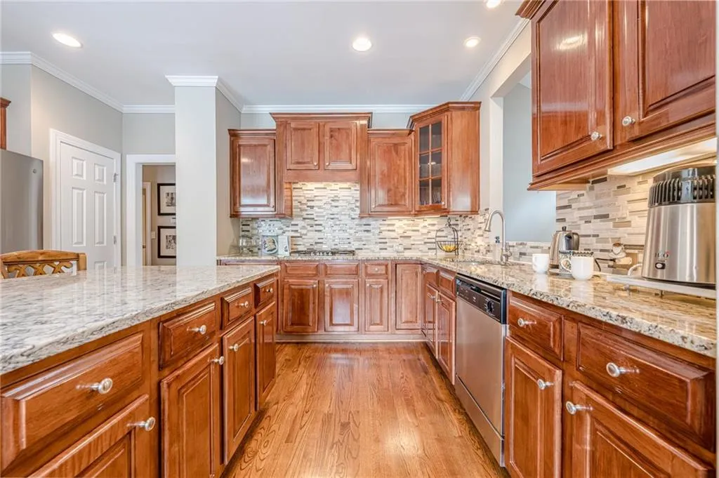 Roswell, Georgia 30075, United States, 4 Bedrooms Bedrooms, ,4 BathroomsBathrooms,Residential,Active,156721