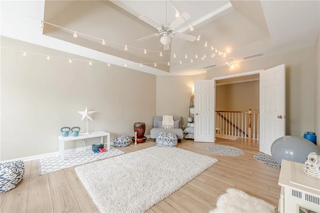 Roswell, Georgia 30075, United States, 4 Bedrooms Bedrooms, ,4 BathroomsBathrooms,Residential,Active,156721