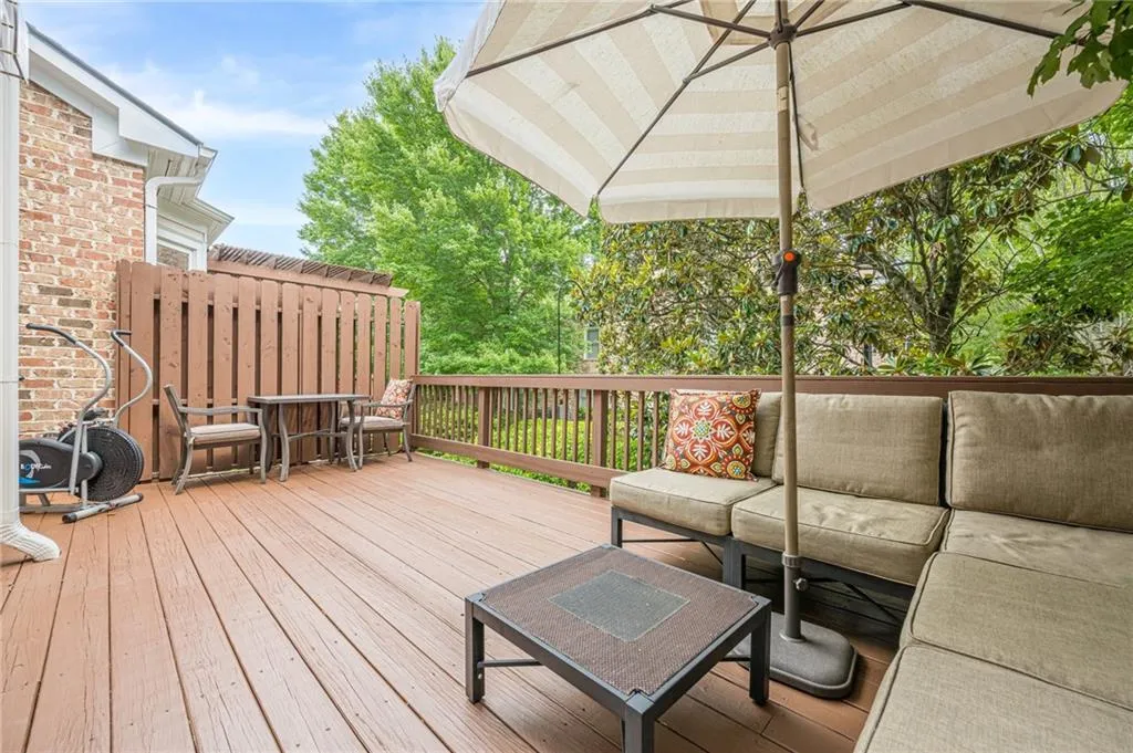 Roswell, Georgia 30075, United States, 4 Bedrooms Bedrooms, ,4 BathroomsBathrooms,Residential,Active,156721