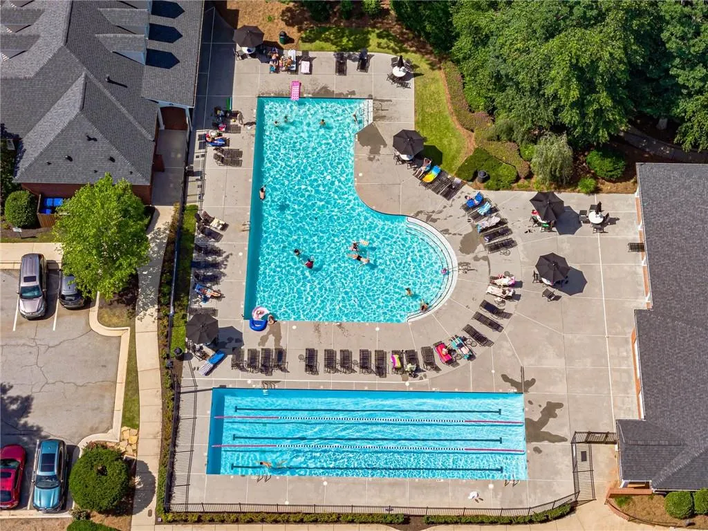 Roswell, Georgia 30075, United States, 4 Bedrooms Bedrooms, ,4 BathroomsBathrooms,Residential,Active,156721