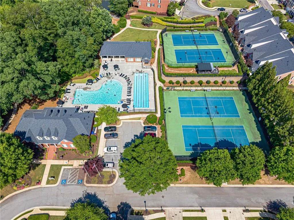 Roswell, Georgia 30075, United States, 4 Bedrooms Bedrooms, ,4 BathroomsBathrooms,Residential,Active,156721