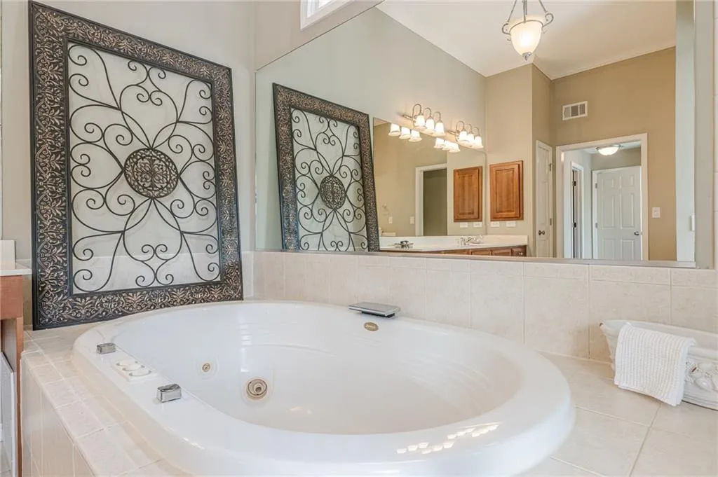 Roswell, Georgia 30075, United States, 4 Bedrooms Bedrooms, ,4 BathroomsBathrooms,Residential,Active,156721