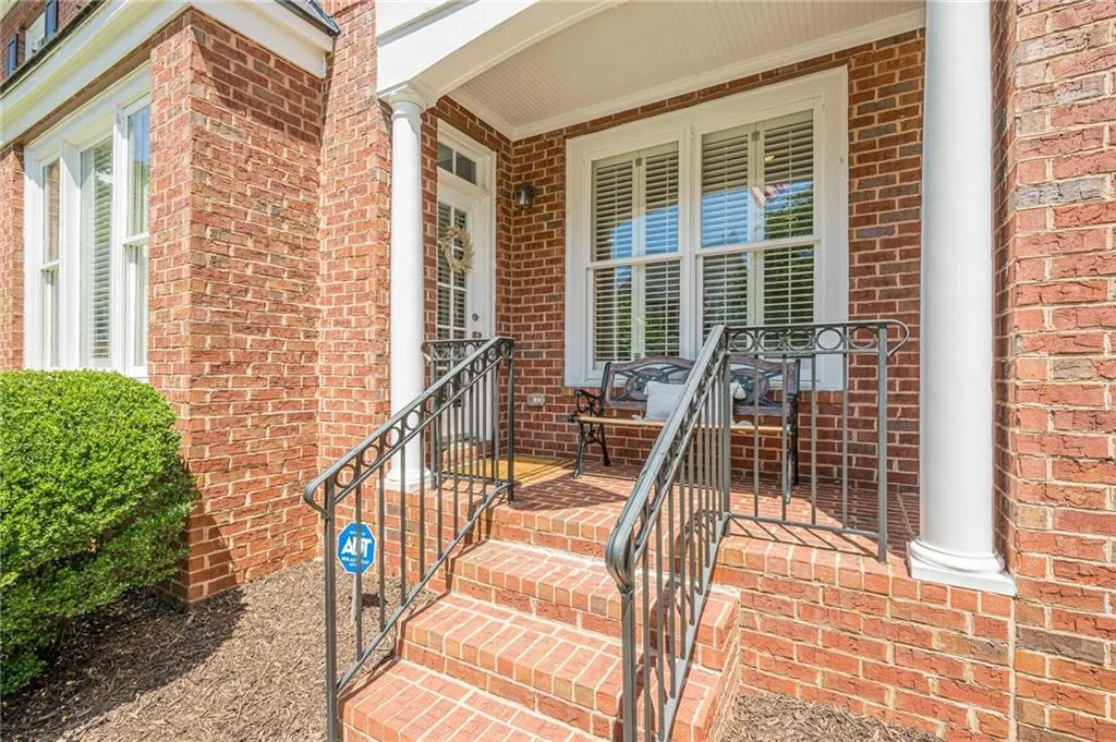 Roswell, Georgia 30075, United States, 4 Bedrooms Bedrooms, ,4 BathroomsBathrooms,Residential,Active,156721