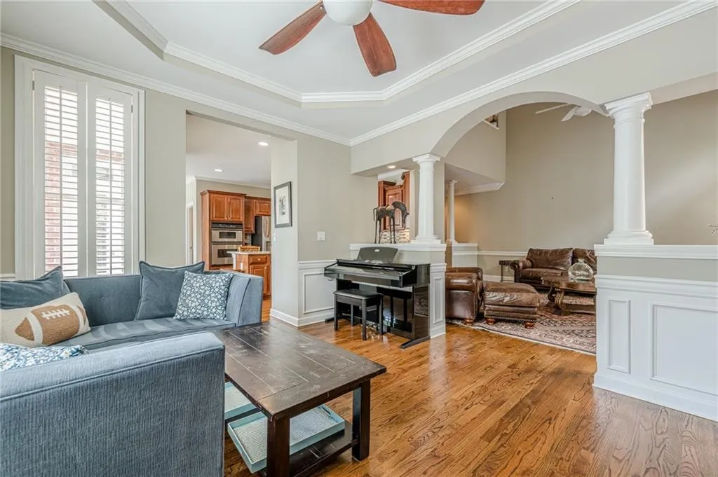 Roswell, Georgia 30075, United States, 4 Bedrooms Bedrooms, ,4 BathroomsBathrooms,Residential,Active,156721