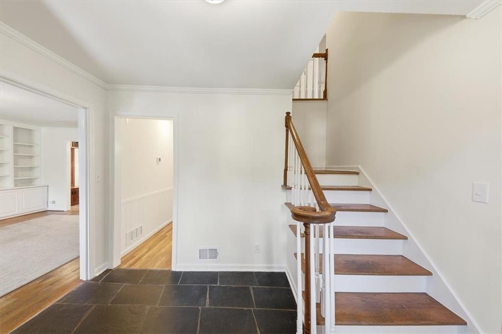 4073 Lake Erin Court