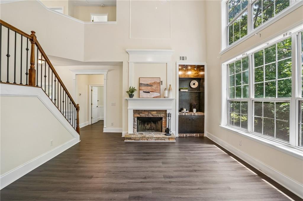 6815 Grand Magnolia Drive
