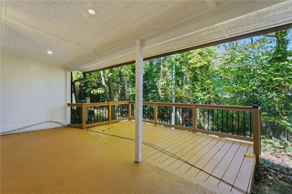 Cedar Pointe - Residential