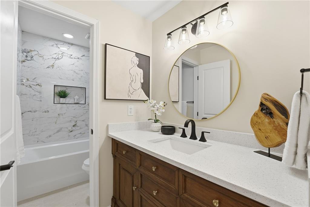 Cedar Pointe - Residential