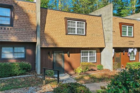 745 Cedar Pointe Court SW Marietta GA 30008