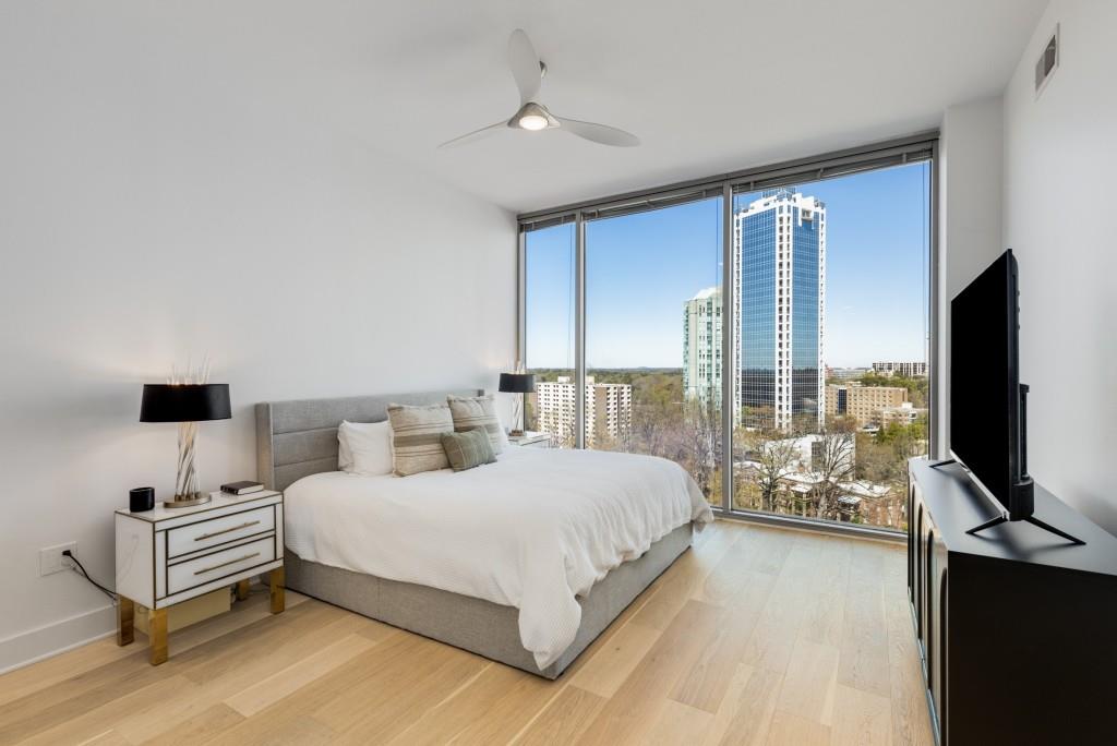 2795 Peachtree Road 1305