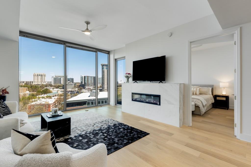 2795 Peachtree Road 1305