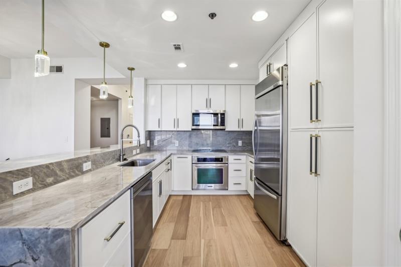 2795 Peachtree Road 1305