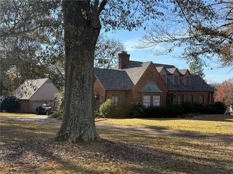 511 Dixon Drive Gainesville GA 30501