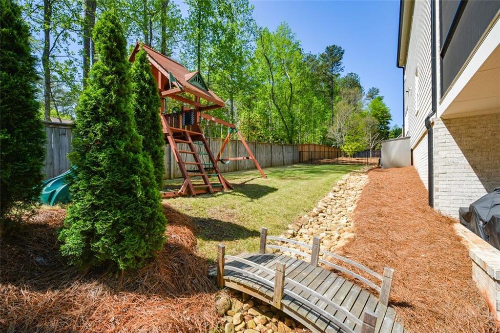 Creekside at East Piedmont - Residential