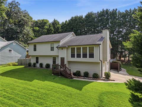Homes For Sale - 2416 Broward Drive<br/> Marietta, GA 30066