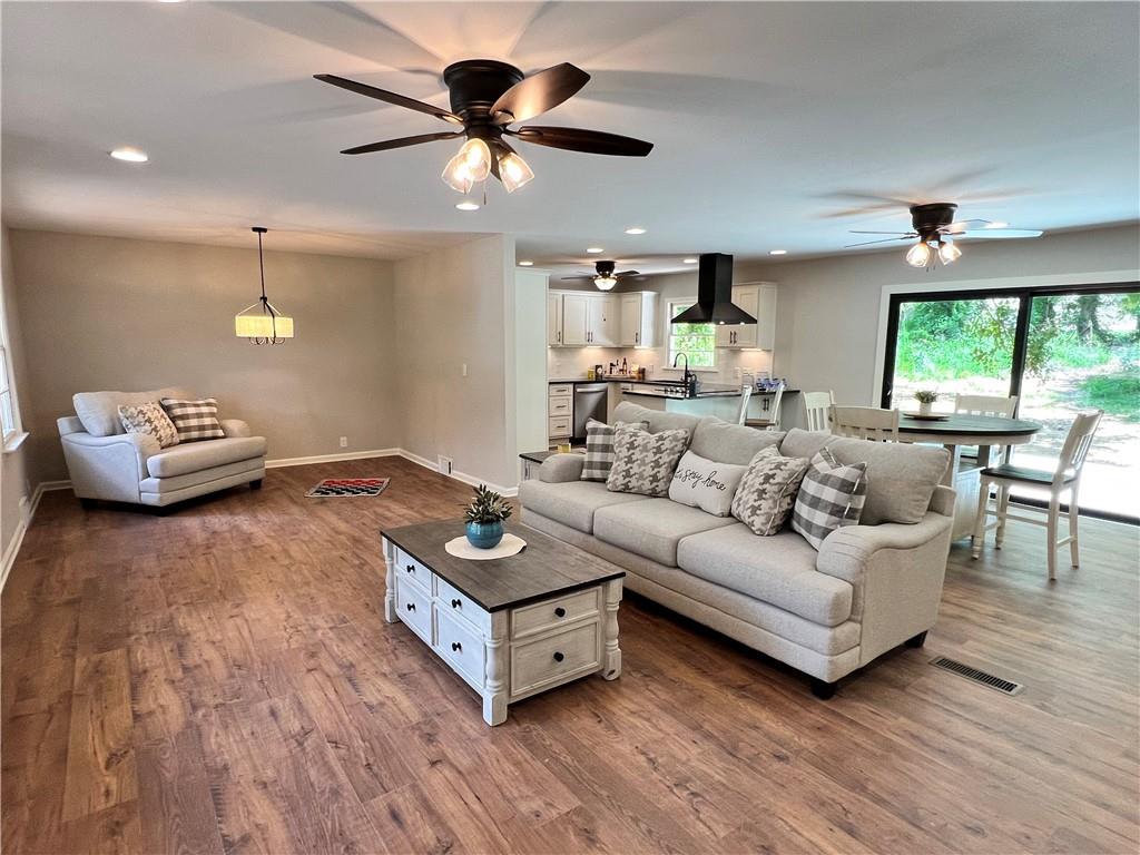 1440 Smyrna Road SW