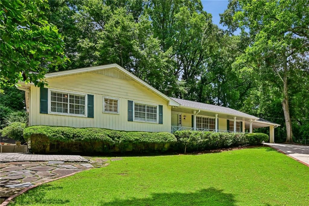 1525 Mason Mill Road NE