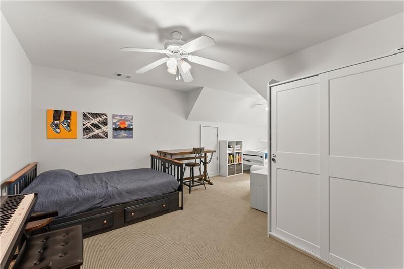 Hamptons Grant - Residential