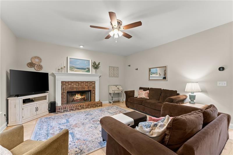 Hamptons Grant - Residential