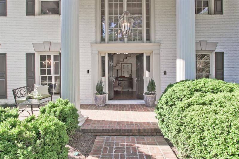 4 Harris Glen NW