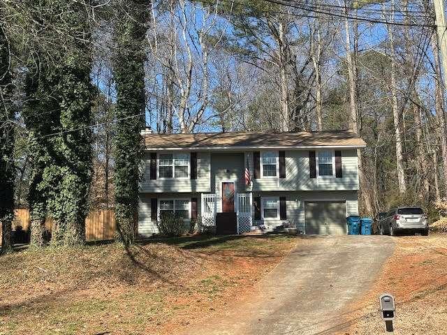 1677 Grey Fox Court