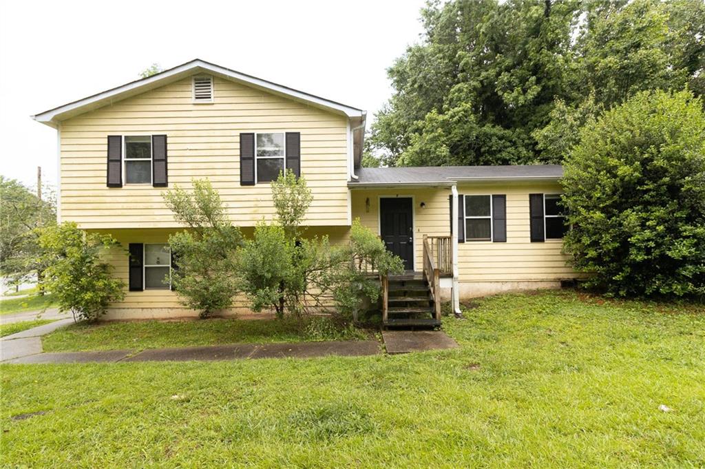 Charming multi-Level Home! This 3-bedroom, 2-bathroom home offers a versatile multi-level layout while still providing the convenience of main-level living. Each space is thoughtfully designed for comfort and functionality. With its unique design and spacious rooms, this home offers a great blend of character and practicality. Do not miss out! Schedule a showing today!