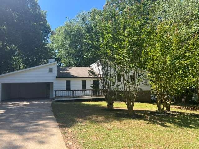 Photo 1 of 16 — 6061 Ridge Way, Douglasville, GA 30135